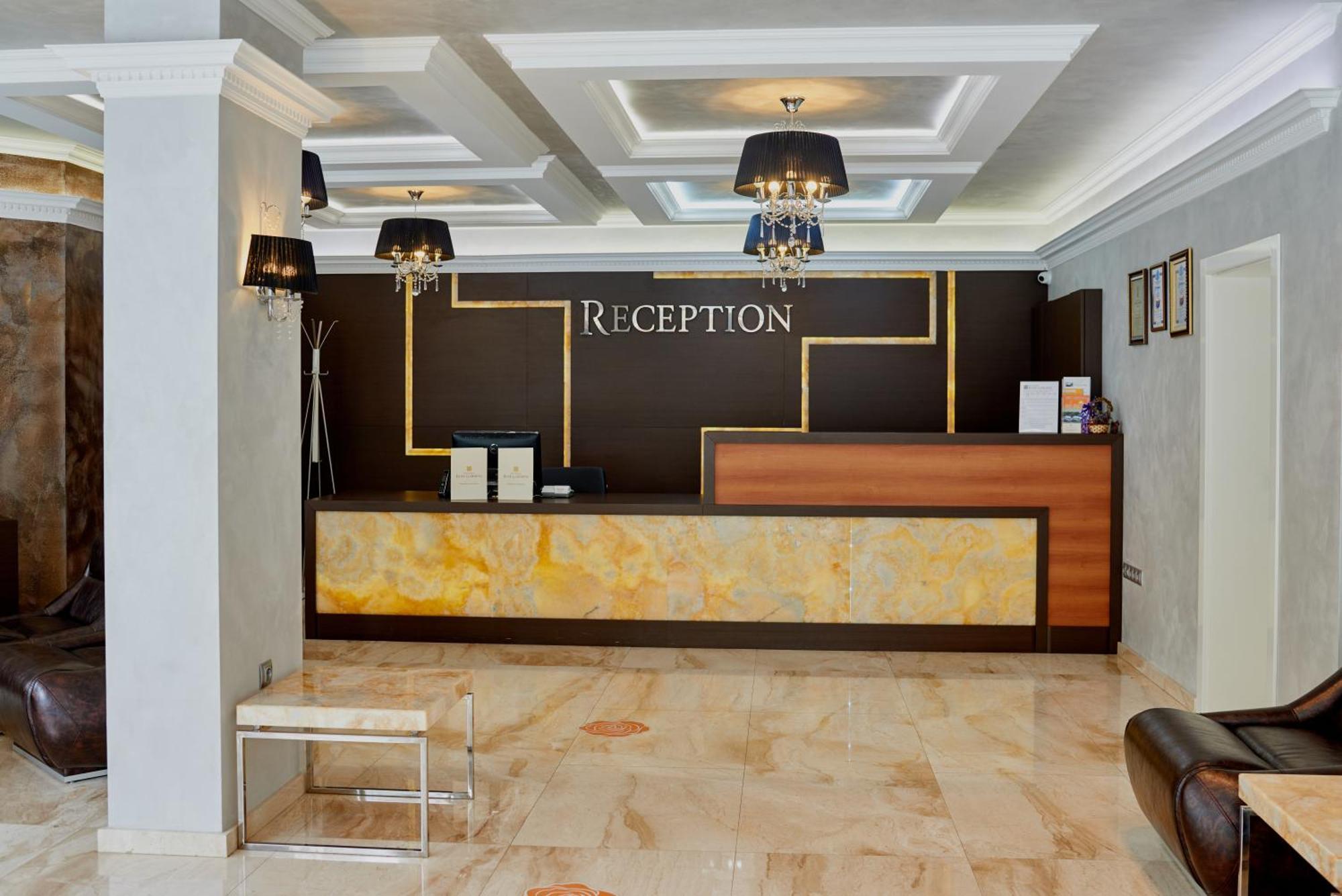 Boutique Rose Gardens Pomorie Aparthotel Exterior foto